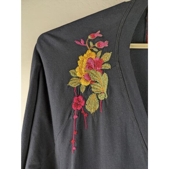 Johnny Was Navy Blue Embroidered Floral Knit Button Front Long Line Cardigan - Picture 4 of 8